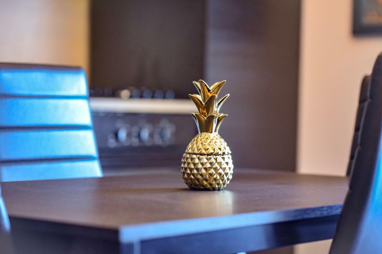 Wood Central Apartment Timișoara Zewnętrze zdjęcie