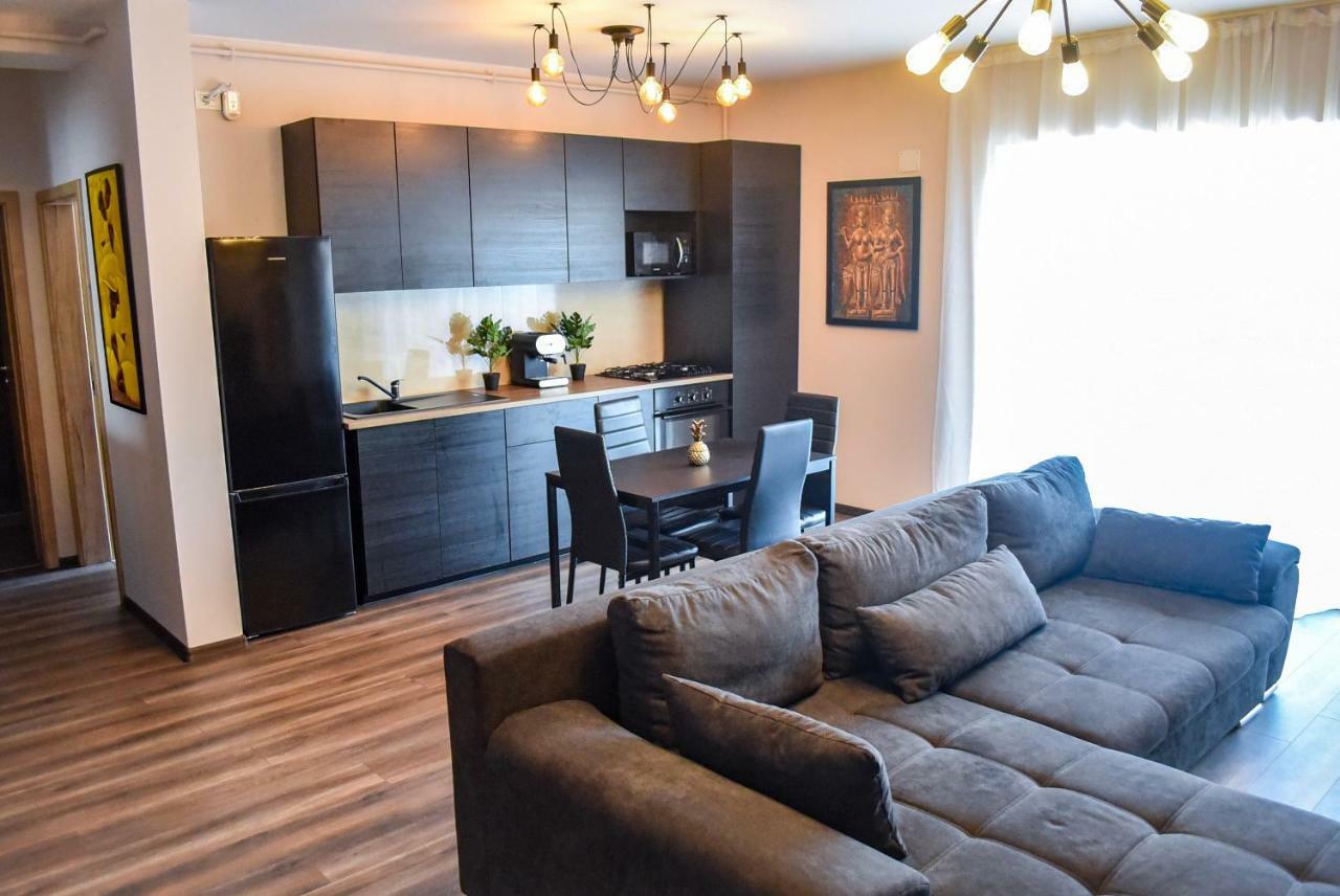 Wood Central Apartment Timișoara Zewnętrze zdjęcie
